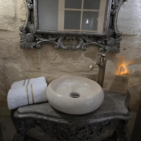 Affittacamere La Parenthèse Des Capucins - 4*