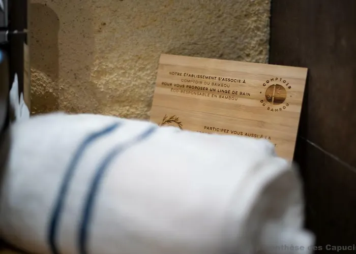 Πανσιόν La Parenthese Des Capucins -