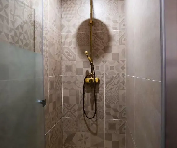 La Parenthese Des Capucins - Gasthuis